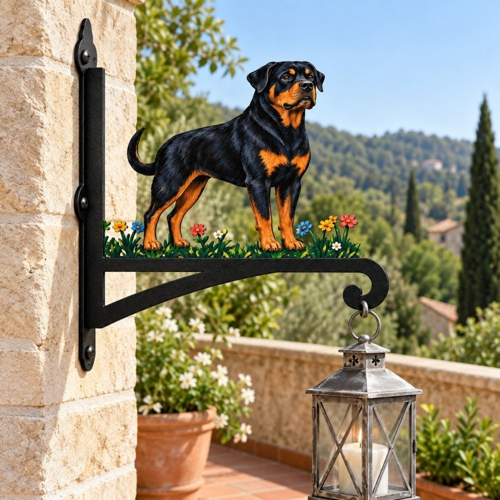 Hanging Basket Bracket – Rottweiler