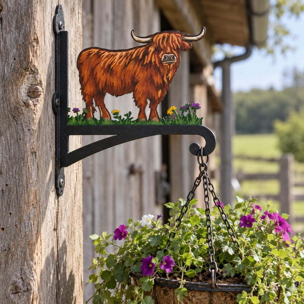 Hanging Basket Bracket – Highland Cow Silhouette