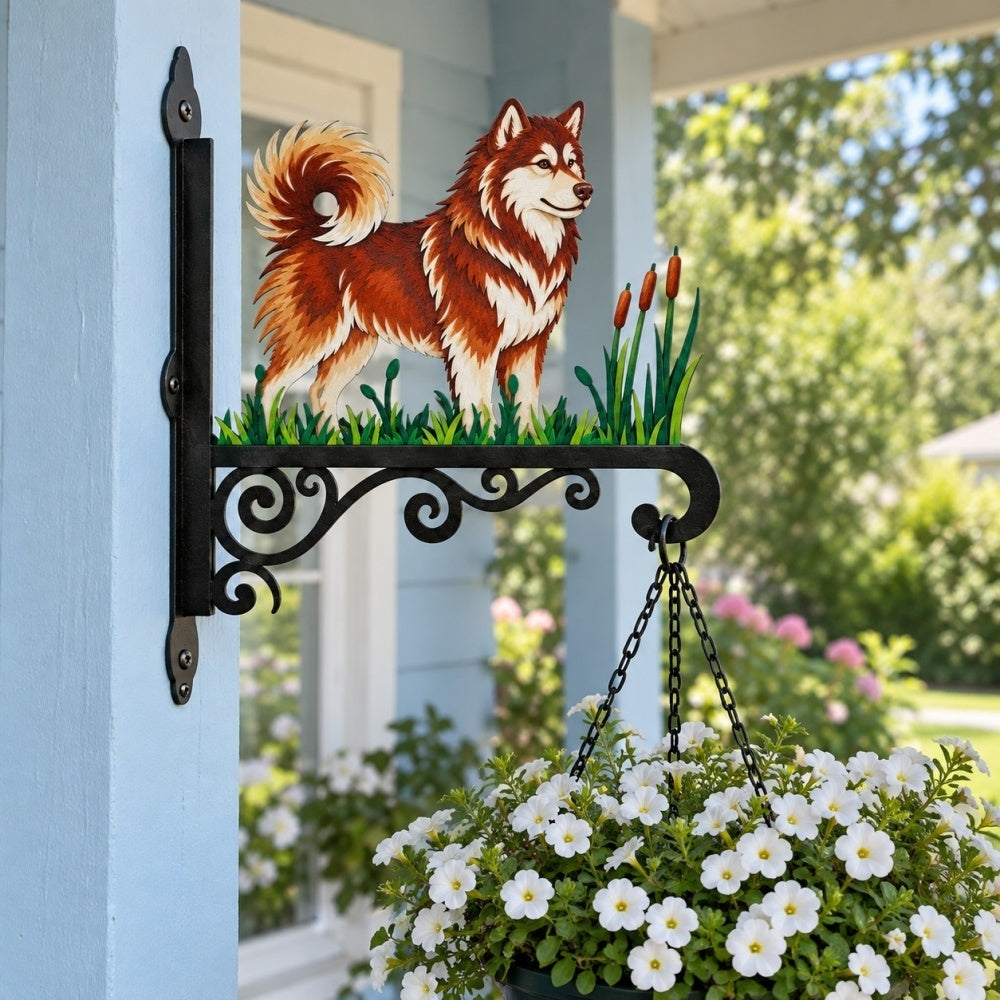 Hanging Basket Bracket – Alaskan Malamute