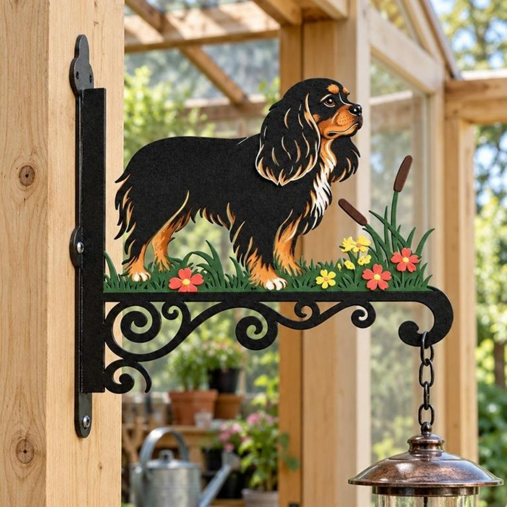 Hanging Basket Bracket – Cavalier King Charles Spaniel