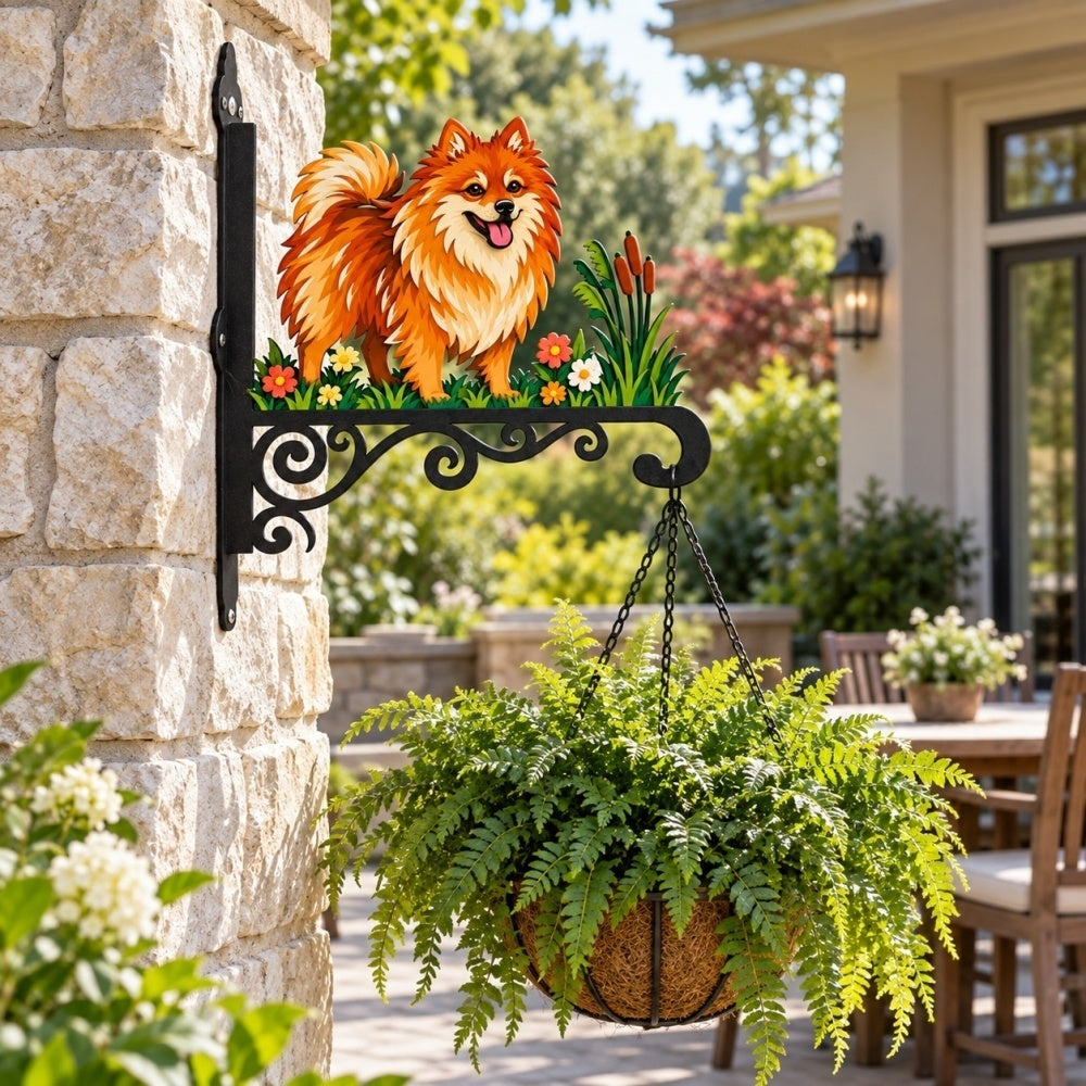Hanging Basket Bracket – Keeshond