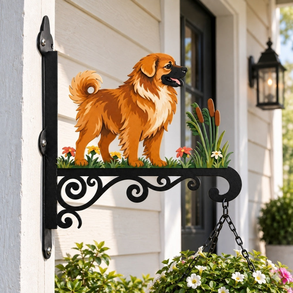 Hanging Basket Bracket – Maremma Sheepdog