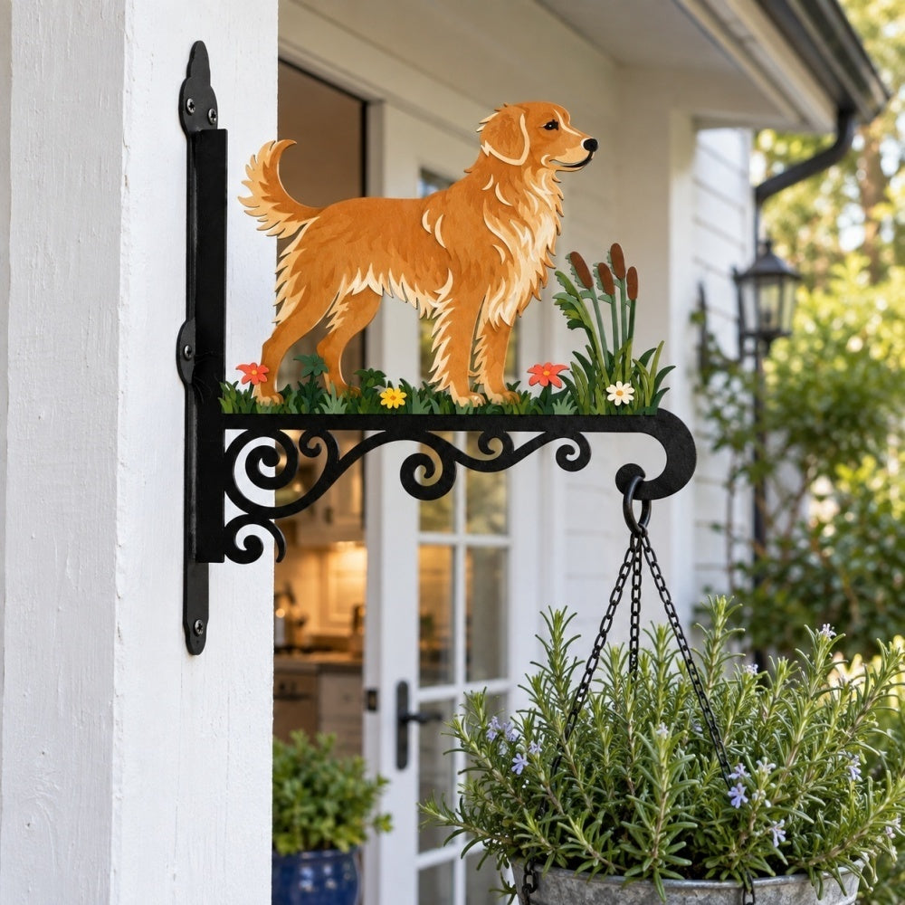 Hanging Basket Bracket – Nova Scotia Duck Tolling Retriever