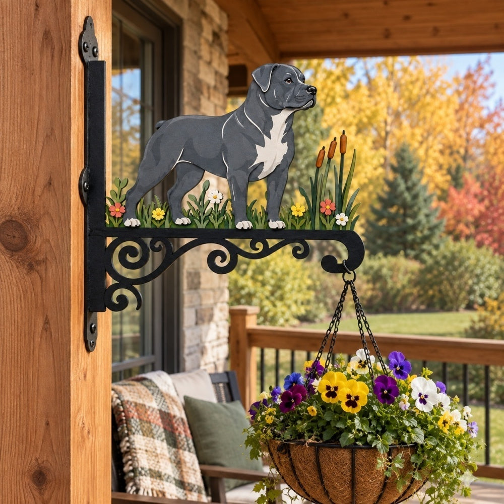 Hanging Basket Bracket – Rottweiler