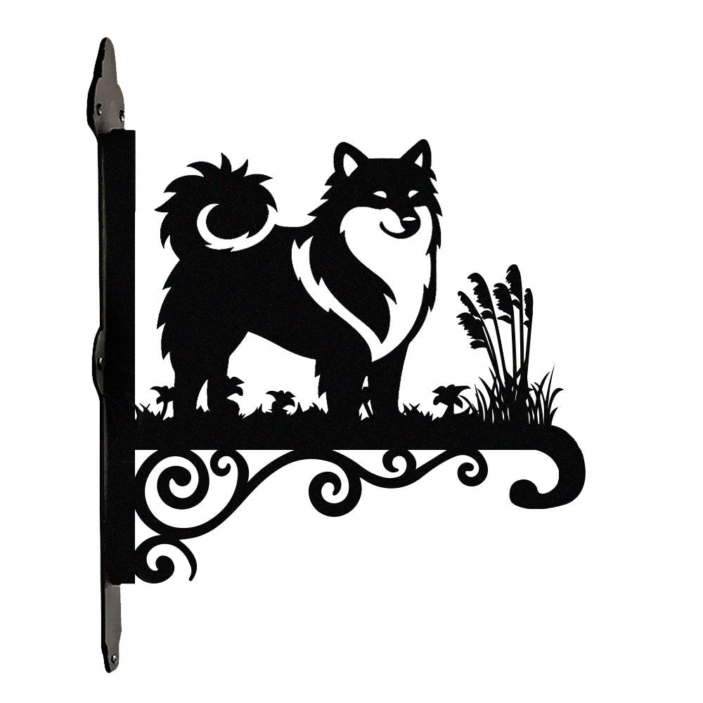 Icelandic sheepdog metal hanging basket bracket mounted on outdoor wall for plant decoration