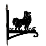 Pomeranian metal hanging basket bracket mounted on outdoor wall for plant decoration